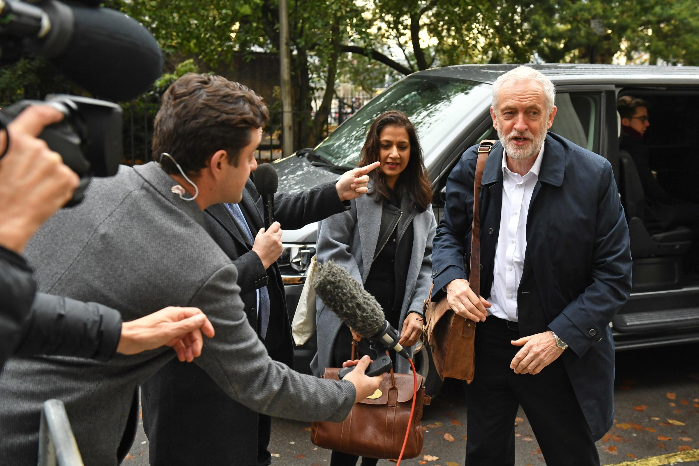 Jeremy Corbyn and senior Labour figures meet to finalise manifesto - Ealing Times