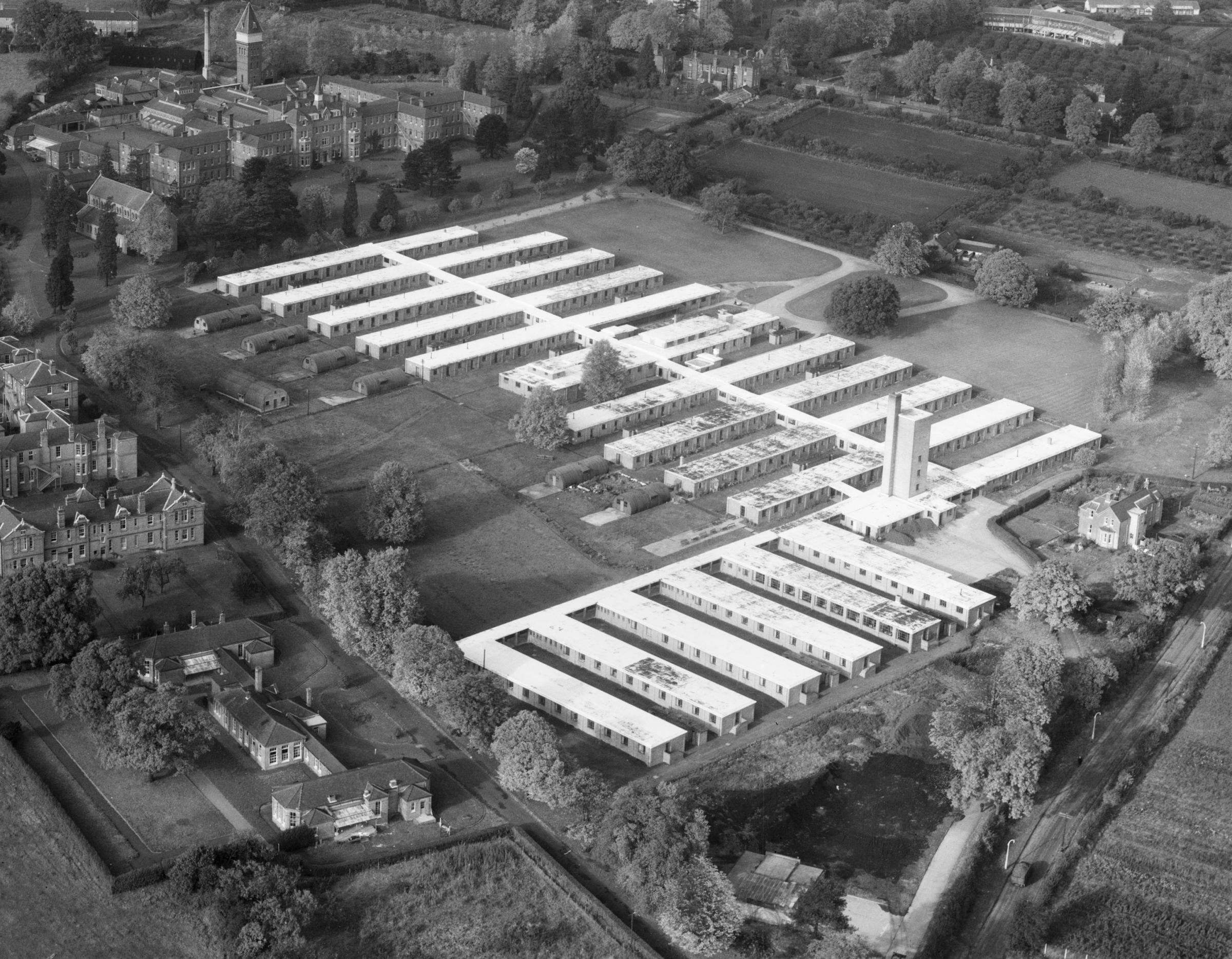 Aerial view of the former Canadian, Kaki University billets (in white) and proposed site of Abbots Langley General Hospital - 1953